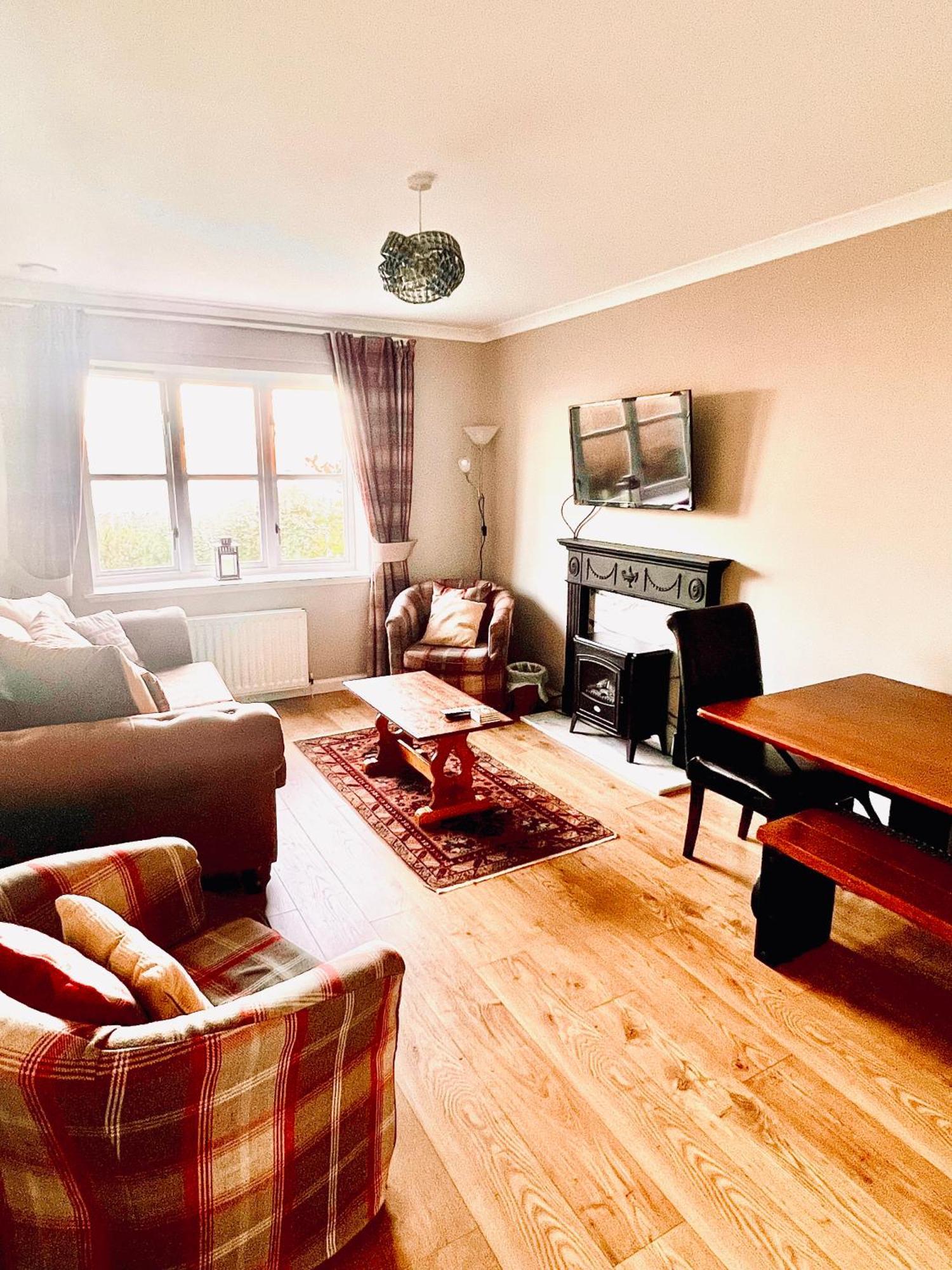 3 Bedroom Harbourside Apartment, Queensferry, 10 Miles From Edinburgh South Queensferry Zewnętrze zdjęcie
